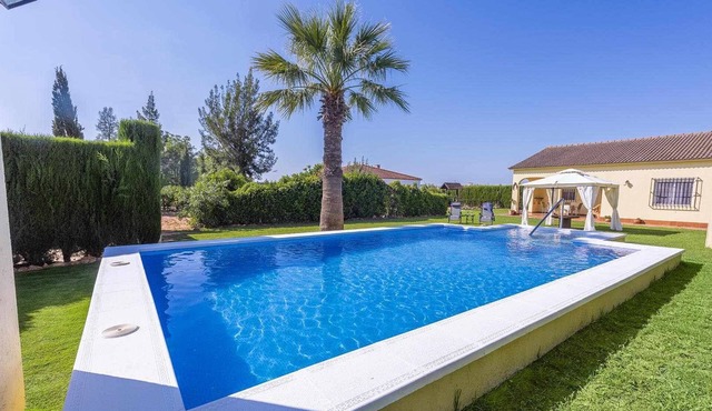 Casa de Noa Holiday Home, Seville countryside