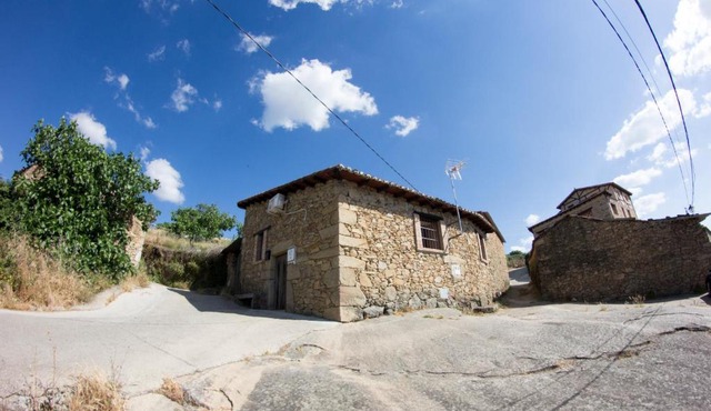 CASA DE PIEDRA