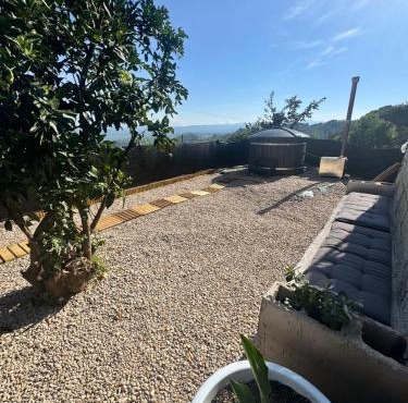 Casa en la montaña con jacuzzi exterior y piscina