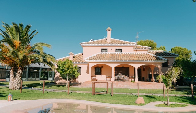 Casa Ideal Para Pasar Unos Días de Relax. A tan Solo 5 Minutos de Écija