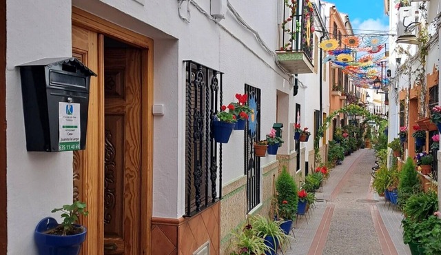 Casa Juanita la Larga