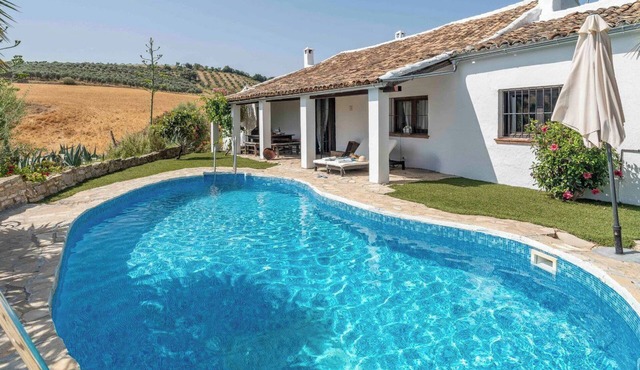 Casa Madrigueras Algodonales by Ruralidays