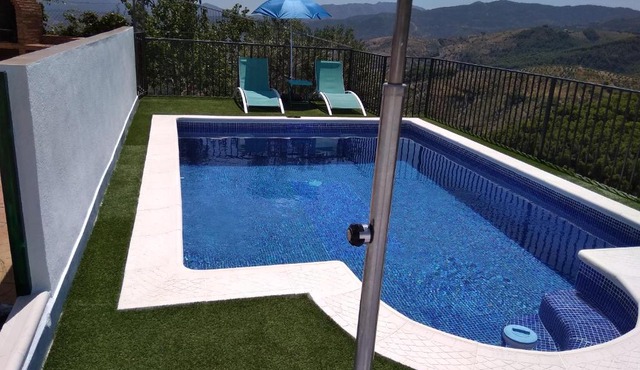 Casa Rural La Revuelta con las mejores vistas a la naturaleza