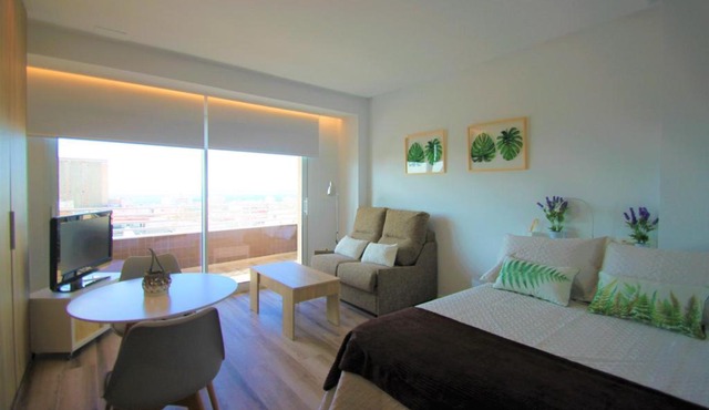 CasaTuris Estudio con vistas que enamoran en Centro de Alicante A119