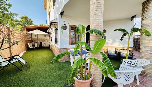 Chalet Ideal Para Familias, a 900m de la Playa !