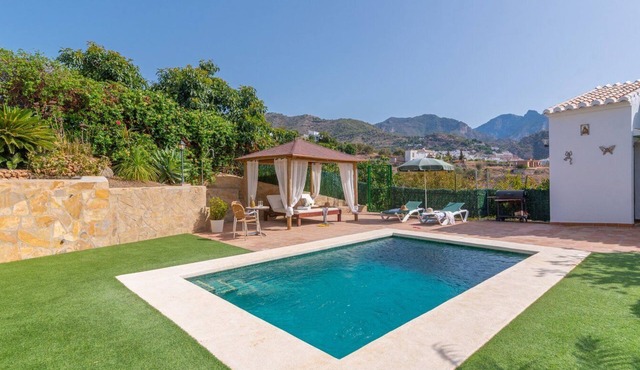 Cortijo Albaricoque Frigiliana by Ruralidays