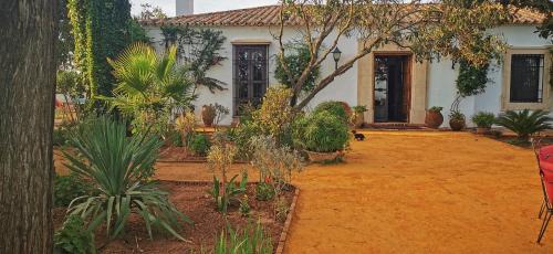 Cortijo en la sierra de Hornachuelos