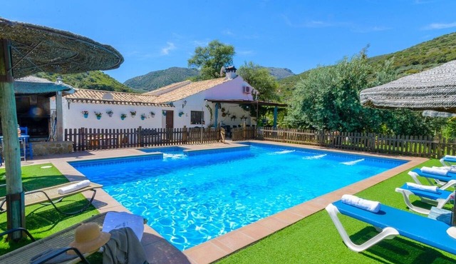 Cortijo Palitroques Carcabuey by Ruralidays