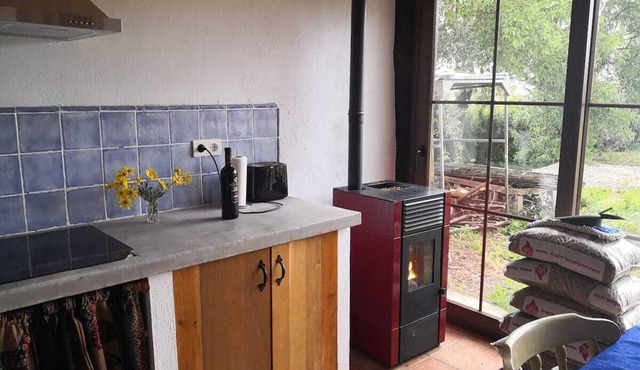 Cottage 'Cortijo Niwalas' with Mountain View, Wi-Fi and Air Conditioning