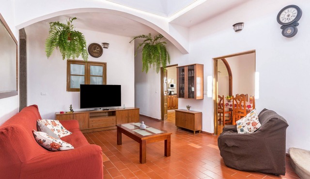 Country Home "El Huerto" with Sea View, Mountain View, Roof Terrace & Garden
