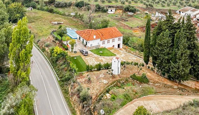 Cozy home in La Puebla de los Infan