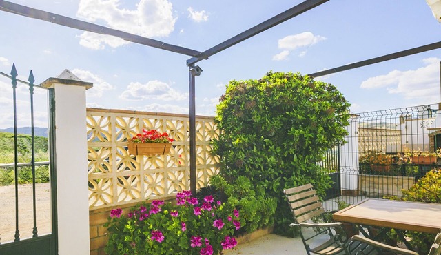 Cubo's Jose's Apartment & Caminito del Rey/rural/air conditioning/free wifi