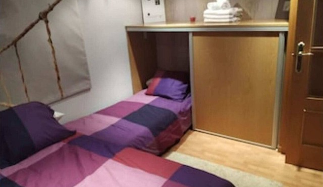 DELUXE 1 ROOM APARTMENT