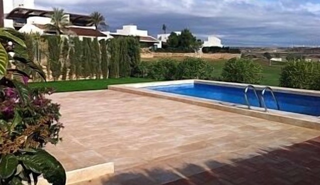 Detached 4 Bed Villa With Private Pool