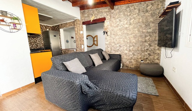 DOMINGO HOUSE 1