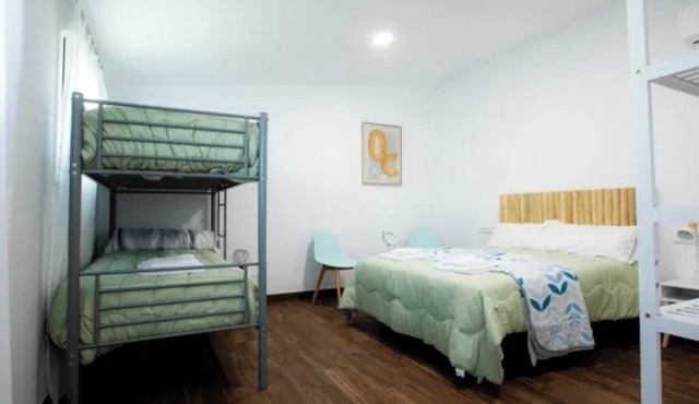 El Refugio de Brovales : Charming rural house with swimming pool and barbecue.