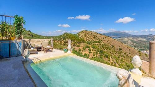 Ermita de las Eras Algarinejo by Ruralidays