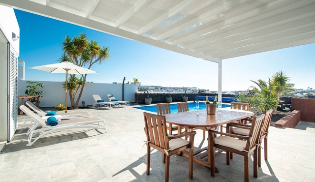 Exclusive luxury villa, private pool, Las Coloradas Playa Blanca, Lanzarote, sea view