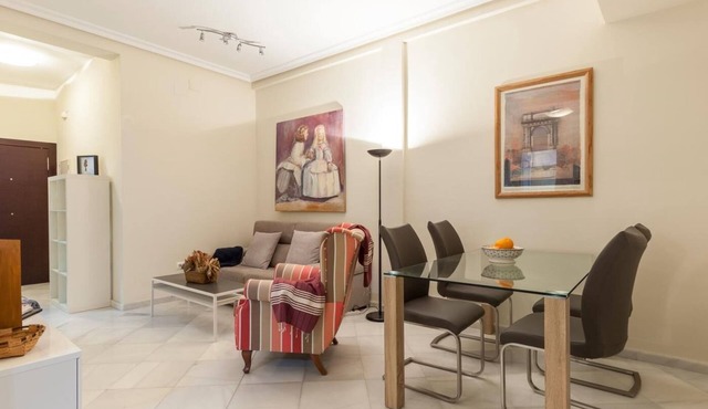 FANTASTIC APT 2 BED CENTRO SEVILLA, PARKING OPC