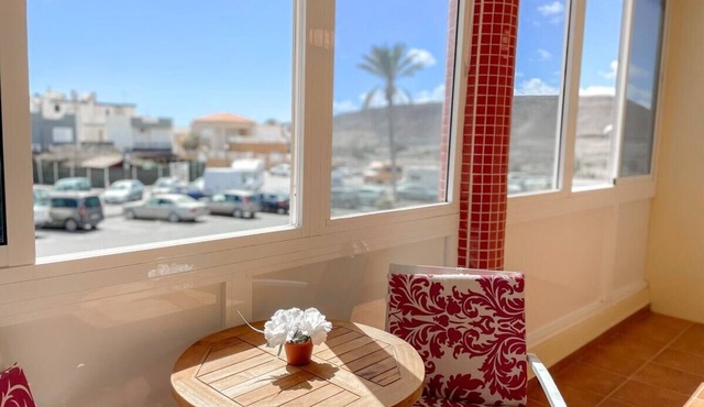 Fee4Me Casa Emilia few meters from the beach