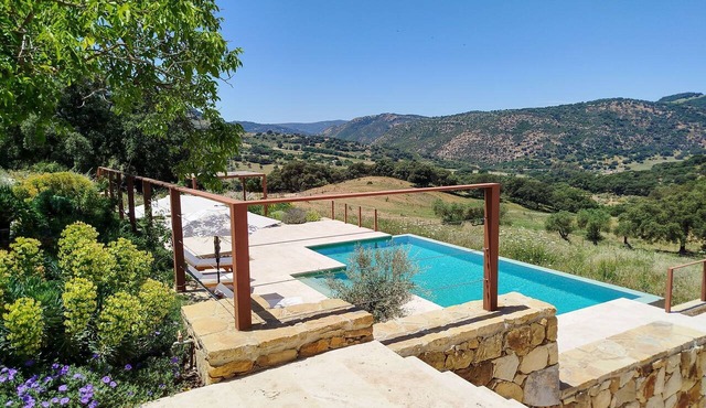 Finca Vegachi - Five Bedroom Villa, Sleeps 10