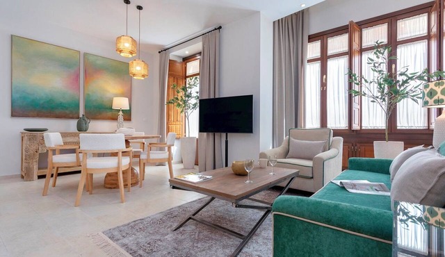 Genteel Home Templo Romano