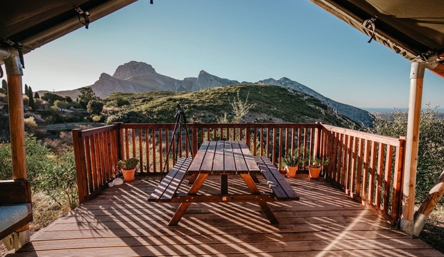 Glamping 'Tienda De Safari ' with Private Terrace and Wi-Fi