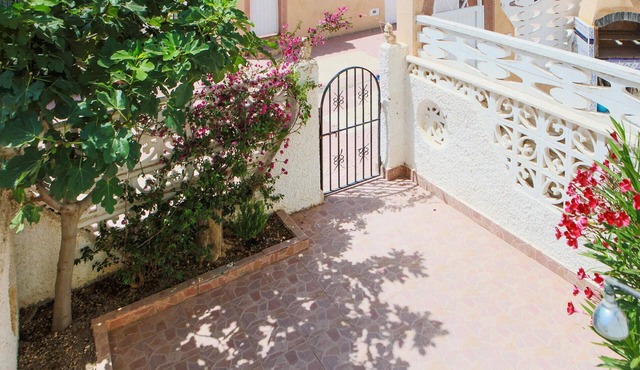 Gorgeous home in Pilar de la Horadada with WiFi