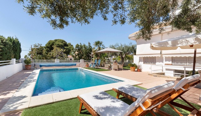 Ground Floor (-1) Semi-Basement Apartment in Villa with Pool (Near the Beach)