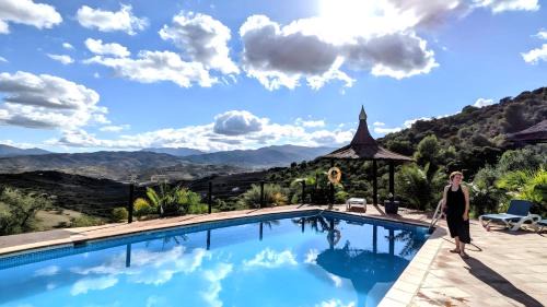Ground floor apartment "CEZANNE", with spectacular pool in rural holiday park FINCA EL MORALEJO