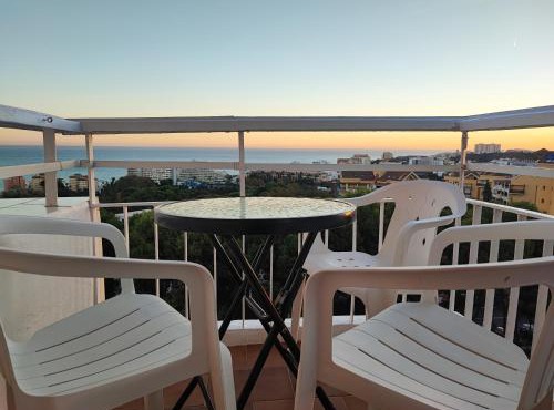 Hercules Paradise 531 - Mediterranean Sea View Terrace - Resort Pools & Gardens - 10 Min Beach - Central Benalmadena - Train to Airport & Malaga - Fast Private WiFi - Remote Work and FireTV ready