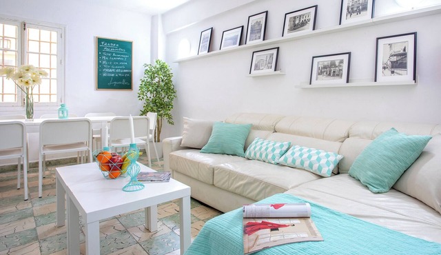 HISTORIC CENTER, UP TO 7 PEOPLE, VERY SPACIOUS, WIFI, AIR CONDITIONING, BEACH AT 15 MIN.
