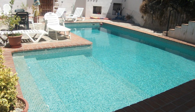 Holiday apart, Pool, Wifi, Pinos del Valle, Granada-Costa Tropical-Sierra Nevada