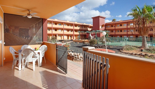 Holiday Apartment "La Caleta 24, Beira Mar" with Sea View, Shared Pool & Wi-Fi