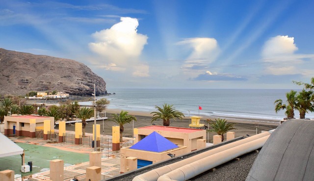 Holiday Apartment 'vv Manorosa' with Sea View, Wi-Fi and Air Conditioning