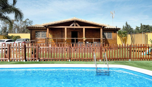 Holiday Home 'La Cabaña' with Private Pool, Garden, and Wi-Fi