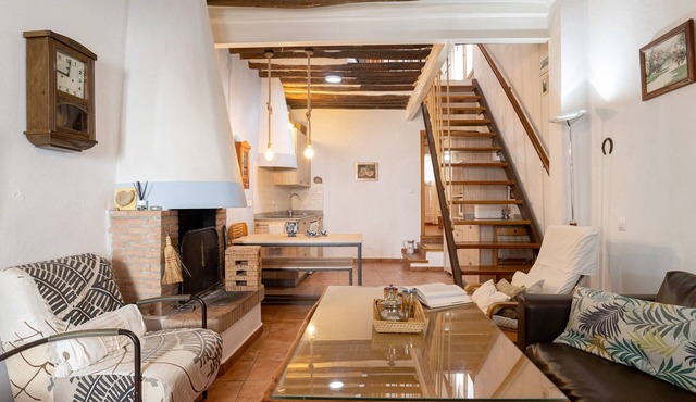 Holiday Home 'Casa Calle Del Carmen' with Mountain View, Wi-Fi and Air Conditioning