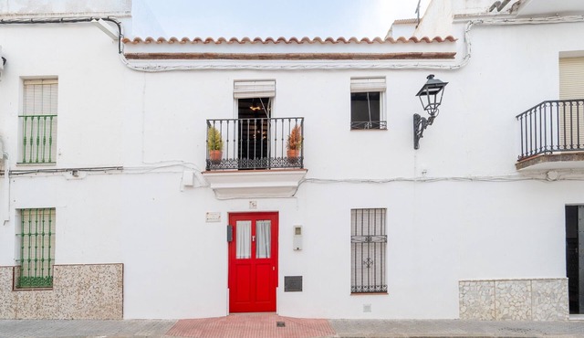 Holiday Home 'Casa El Pedroso' with Private Terrace, Wi-Fi and Air Conditioning