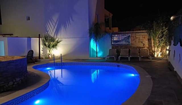 Holiday Home 'Casa Marquesa' with Private Pool, Wi-Fi and Air Conditioning