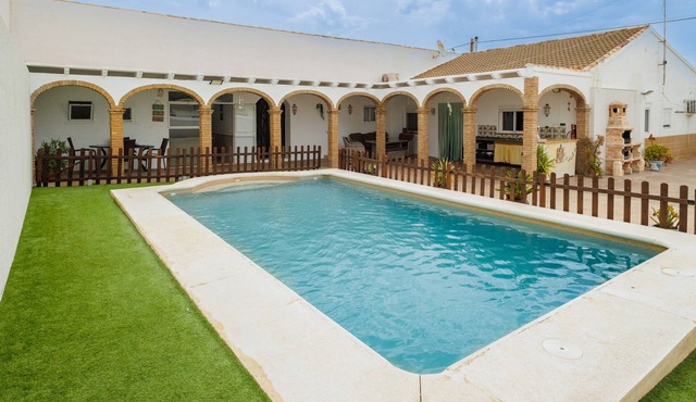 Holiday Home 'El Llano' with Mountain View, Wi-Fi and Air Conditioning