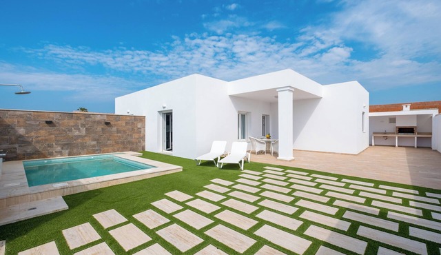 Holiday Home with Private Pool - El Palmar 1