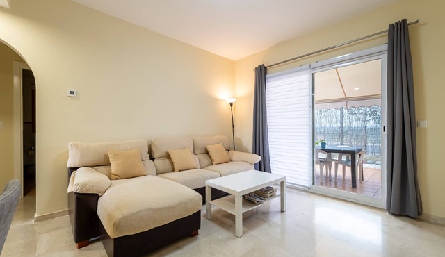 Holiday Home 'Vista Hermosa' with Lake View, Wi-Fi and Air Conditioning