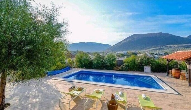 Holiday house Fuente Camacho for 1 - 12 persons with 4 bedrooms - Holiday house
