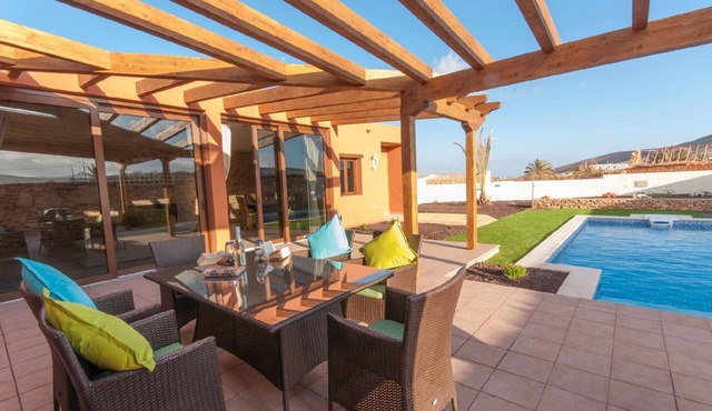 Holiday house Giniginamar for 1 - 6 persons with 3 bedrooms - Holiday home
