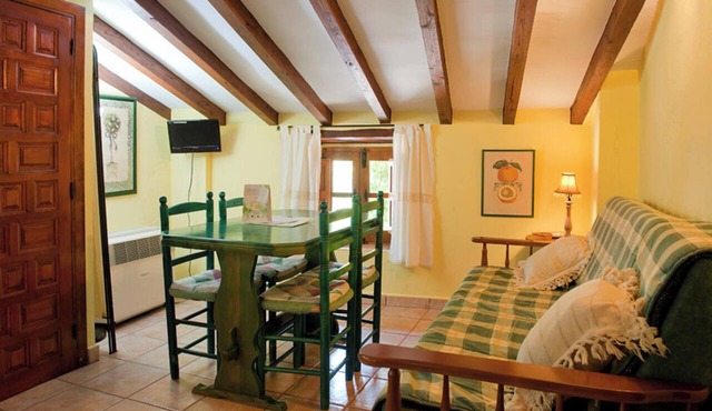 Homerez - Apartment in Robledillo de Gata