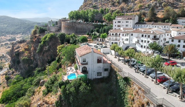 Homerez - Chalet in Grazalema