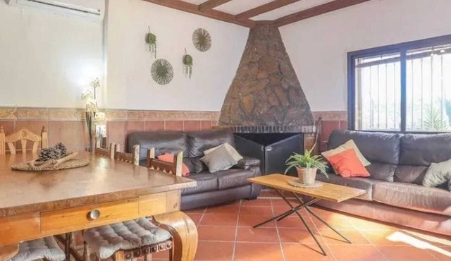 Homerez - Villa in Guillena
