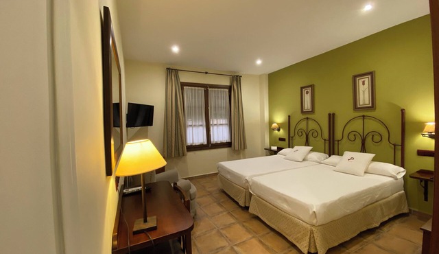 Hospedium Hotel Retiro del Maestre