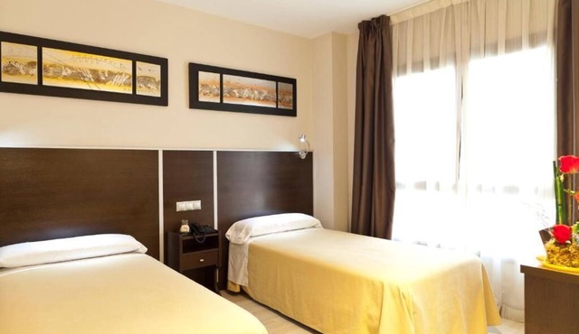 Hostal Avenida Barajas