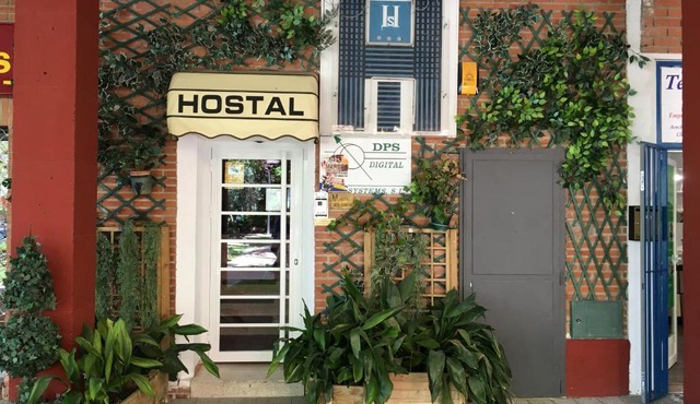 Hostal Tres Cantos